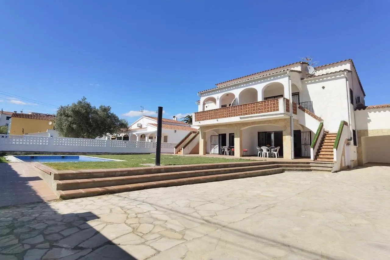 Leon Inmo Apartment Ciro - 15773 Empuriabrava Spain